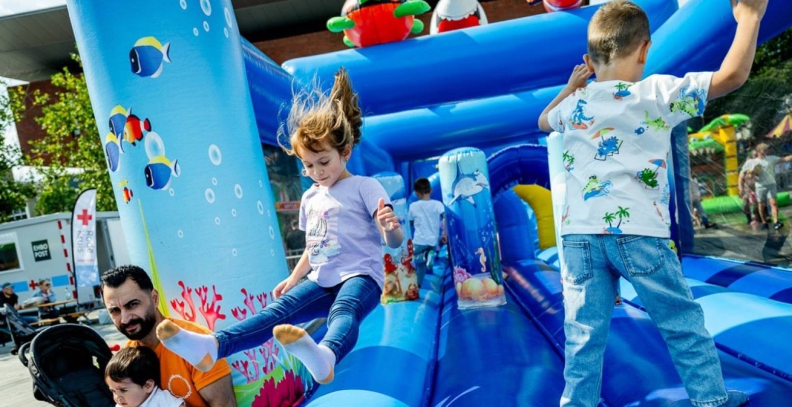 Kom stuiteren in Enschede! Foto: Mega Jumpfest