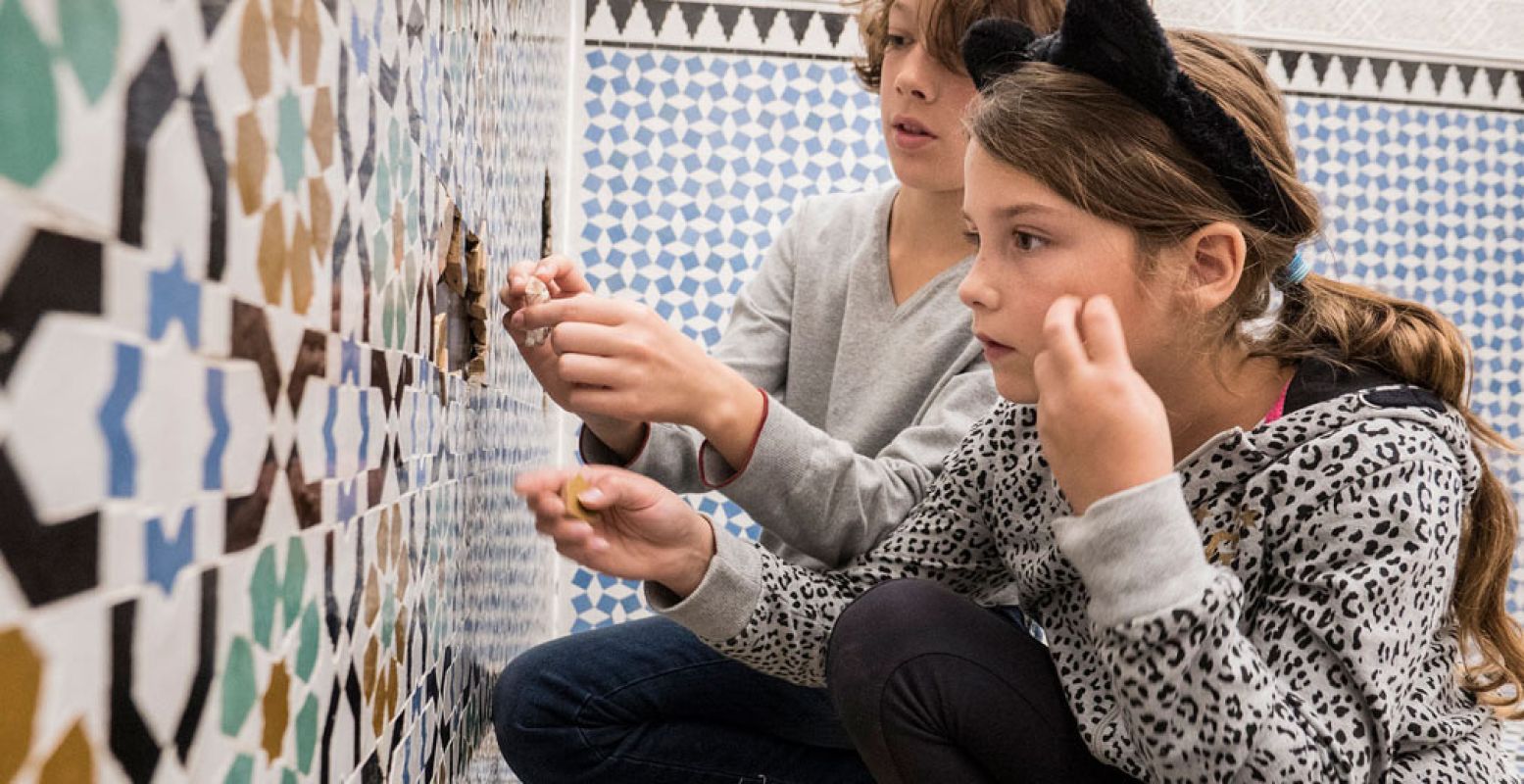 In de tentoonstelling ZieZo Marokko maak je kennis met de rijke cultuur van Marokko. Foto: Tropenmuseum / Ivar Pel