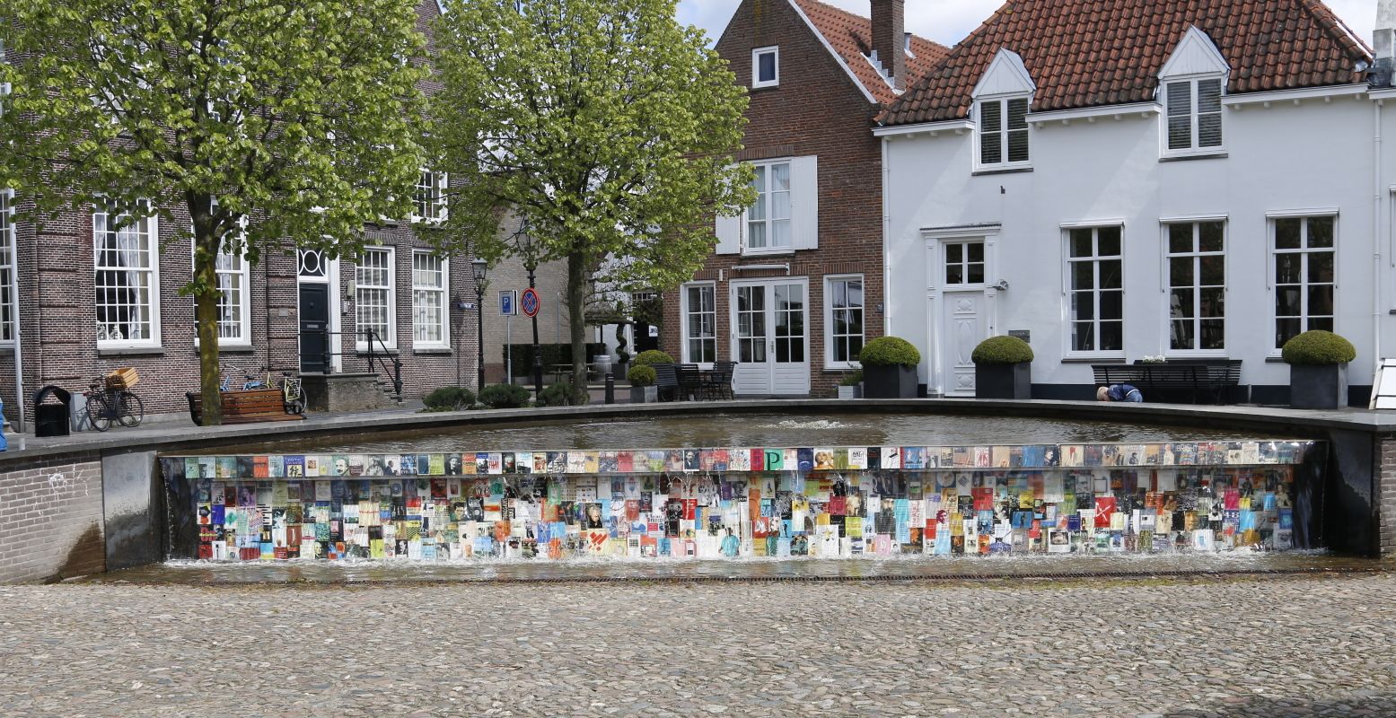 Kunstwerk Cascade op de Vischmarkt. Foto: Age Meijer