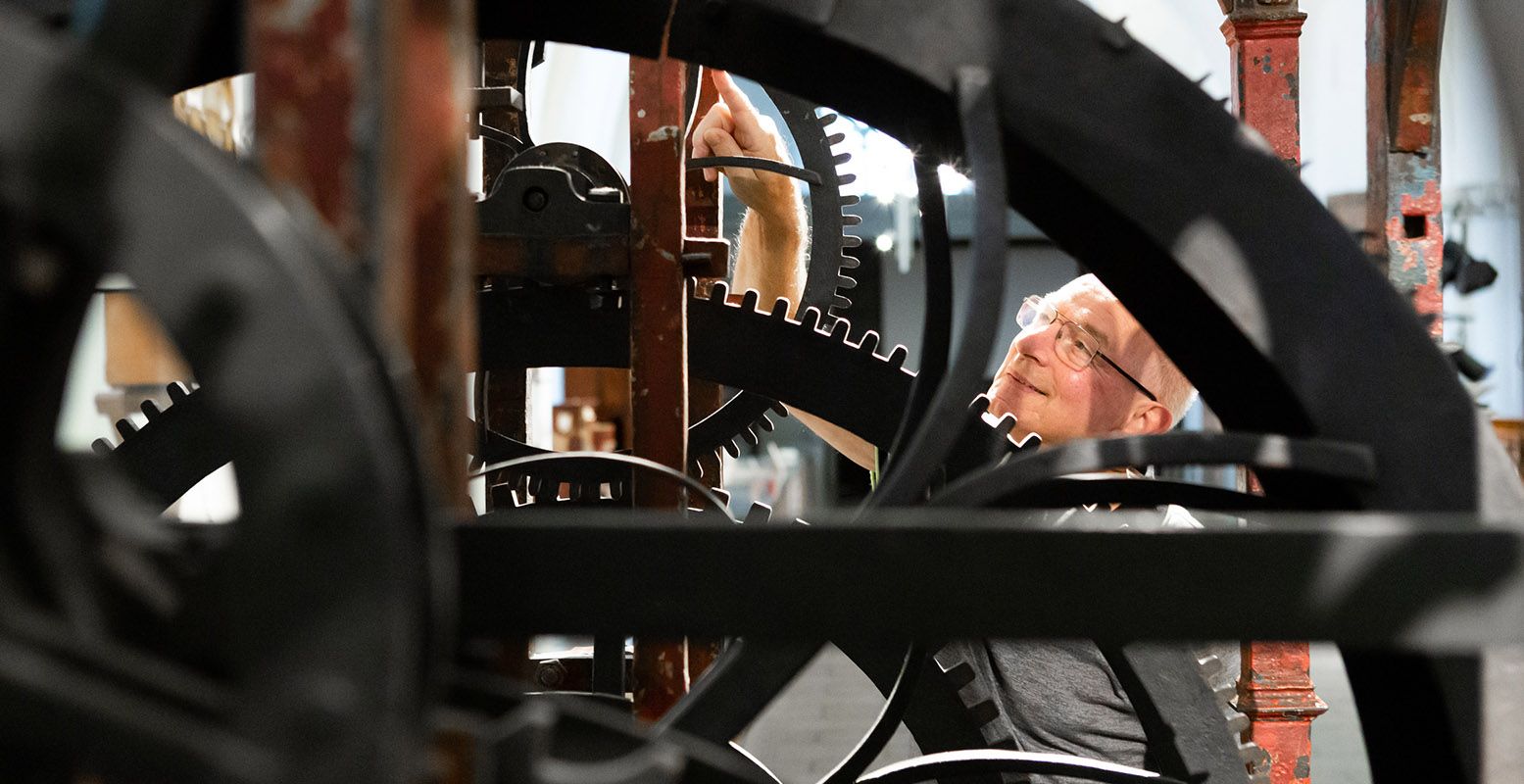 Je ziet zelfs hoe de vrolijke muziekinstrumenten van binnen werken bij Museum Speelklok. Foto: Museum Speelklok