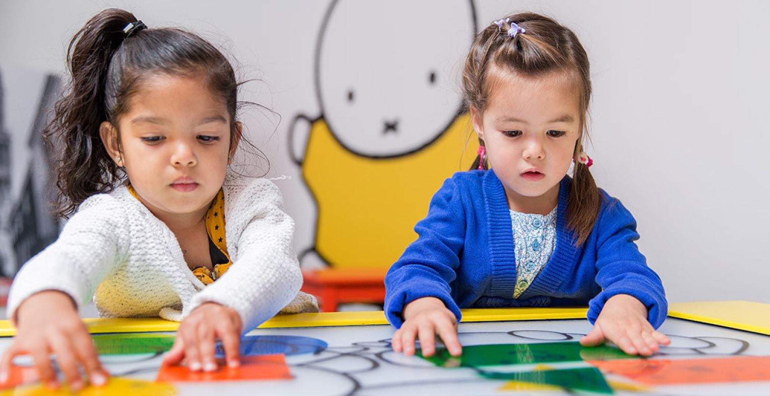 Kindjes kunnen de hele dag spelen in het nijntje museum. Foto: nijntje museum ©  Emmely van Mierlo en Corné Clemens