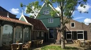 Museum In 't Houten Huis