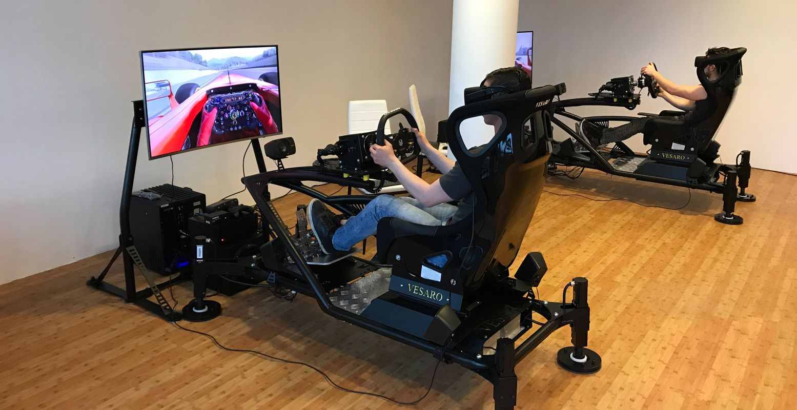 Racen over de racebaan: het kan in een virtuele wereld. Foto: Immersive