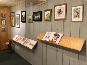 Expositie NAALDSCHILDERWERK - Wilhelmien van Aarle Expositie. Foto: Borduurmuseum