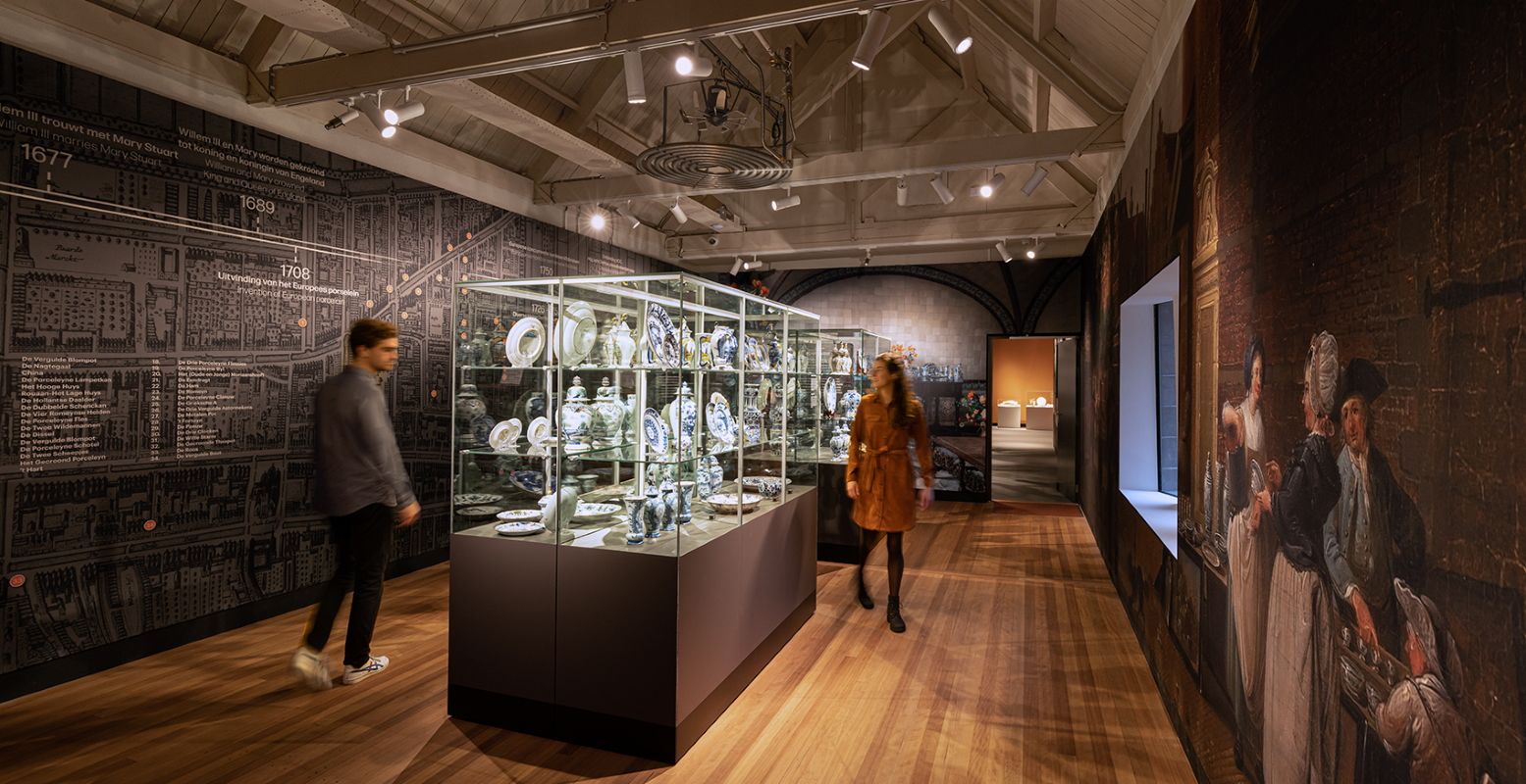 Bewonder het prachtige Delfts Blauw in het vernieuwde museum. Foto: Royal Delft Museum