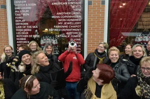 XMAS Sneek met o.a. kerstparade en kerstmarkt Fotograaf: Jelly Mellema Gezellige kerstmuziek XMAS SneekFoto geüpload door gebruiker.