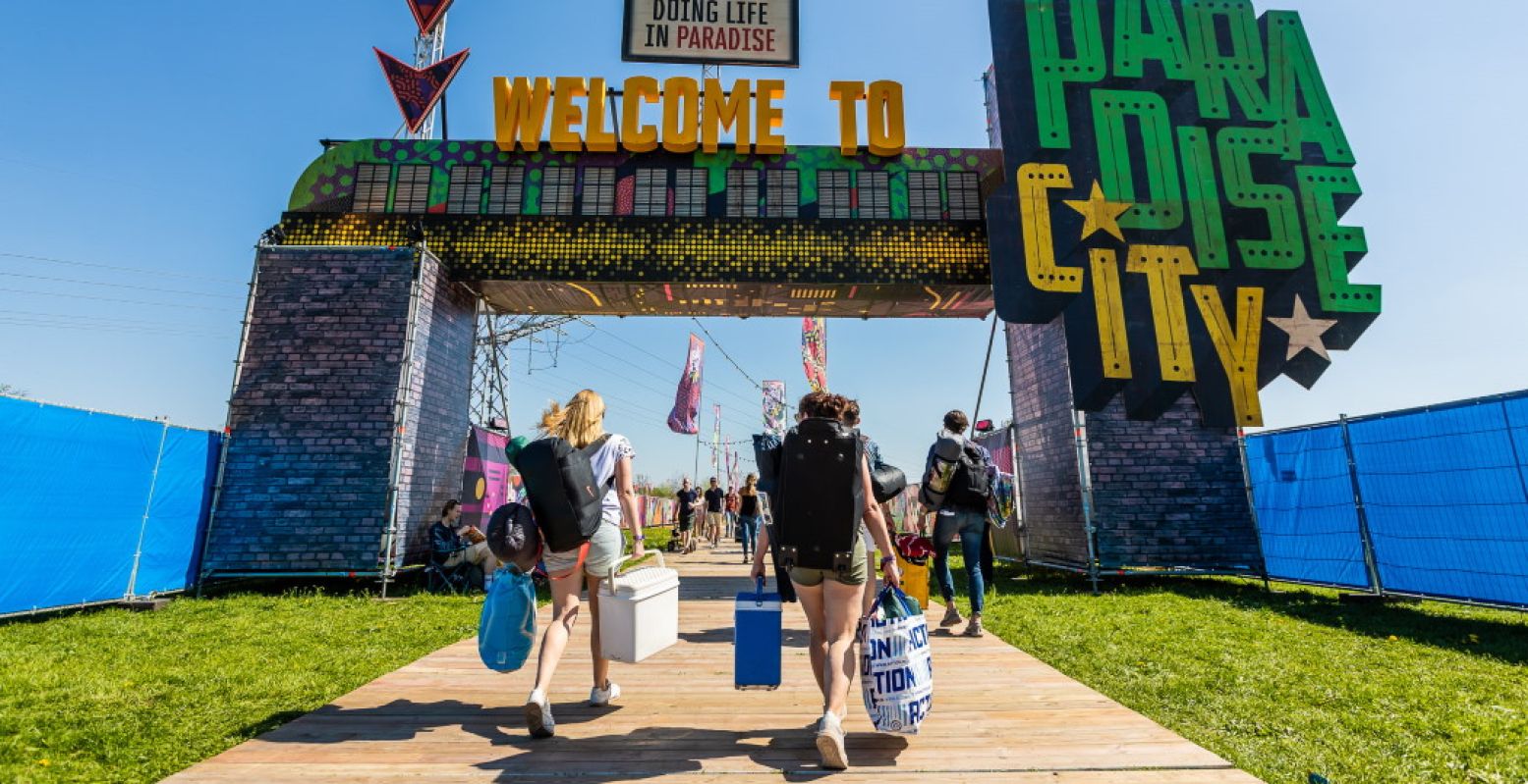 Met je koelbox naar Paaspop! Foto: Marcel Krijgsman / Paaspop