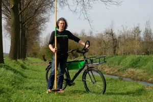 Waterlinieloop met polderwachter Foto geüpload door gebruiker Stichting Liniebreed Ondernemen.
