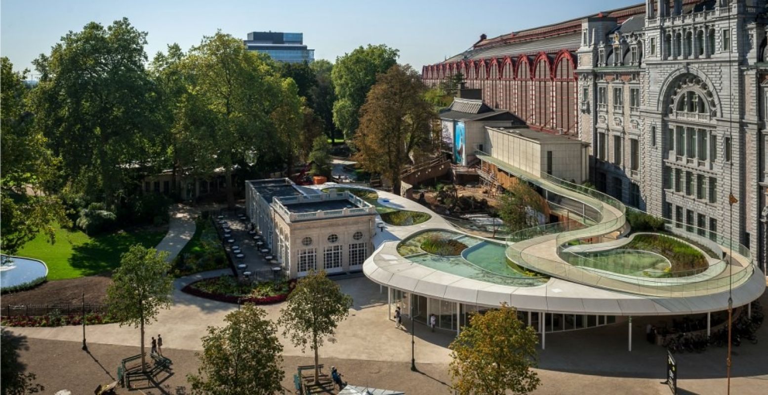 De skywalk biedt prachtig uitzicht over de hele dierentuin. Foto: © ZOO Antwerpen