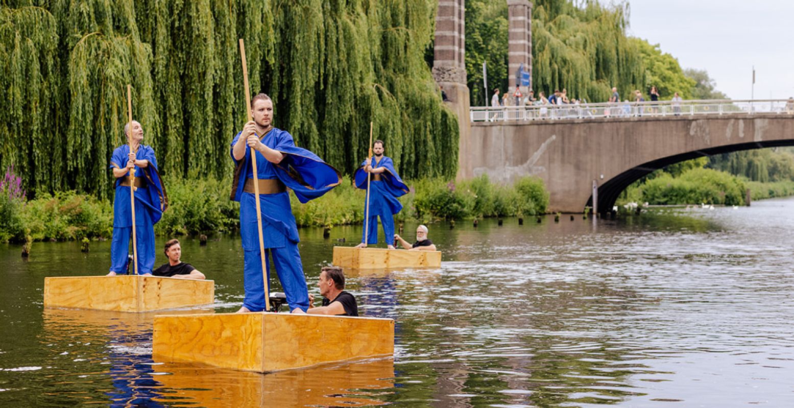 Burning Demons is theater door het Sociaal Theater van Maatschappelijke Opvang Den Bosch. Foto: Bosch Parade © Willeke Machiels