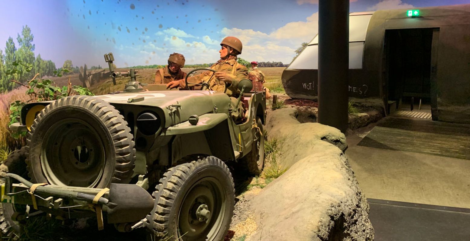 In de Airborne Experience bevind je je midden op het slagveld van de Slag om Arnhem. Foto: Redactie DagjeWeg.NL