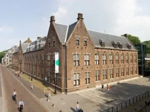 De buitenkant van het museum. Foto: Centraal Museum