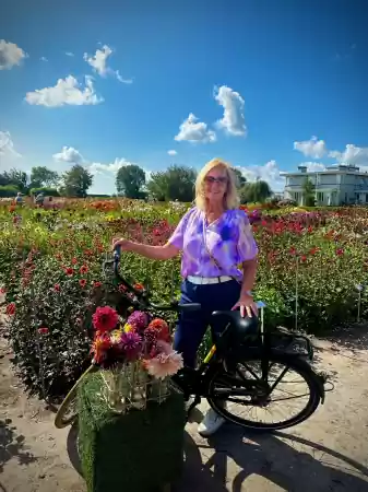 Dahlia Fiets Tour Dahlia tuin Foto: Irene Kraak
