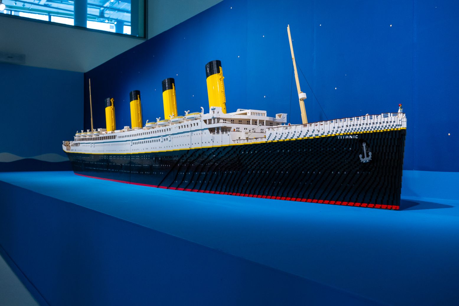 De bekende Titanic, gemaakt van talloze LEGO-blokjes! Foto: CODA Museum