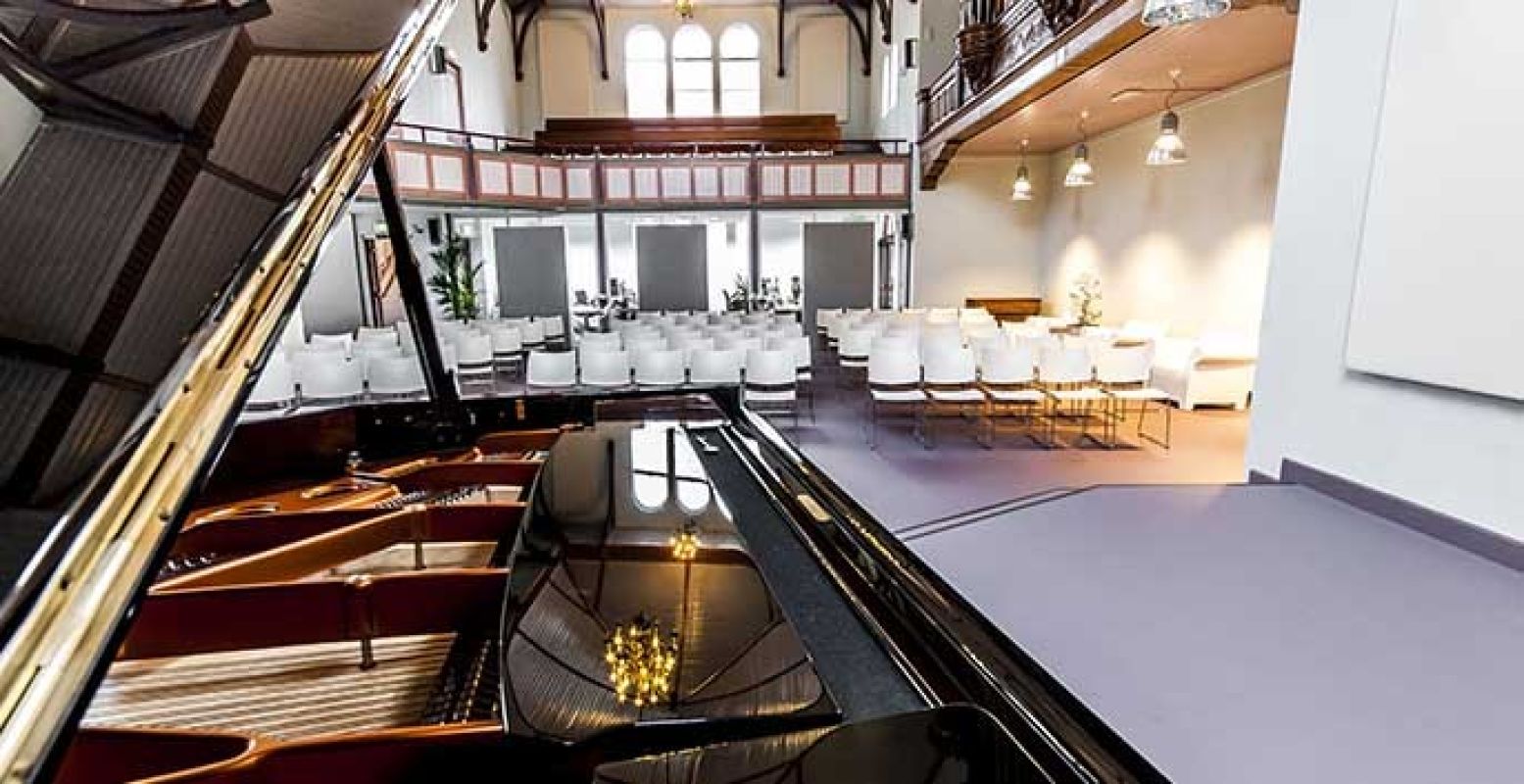 De Edesche Concertzaal is de trotse eigenaar van de concertvleugel Bösendorfer Imperial 290. Foto: Edesche Concertzaal