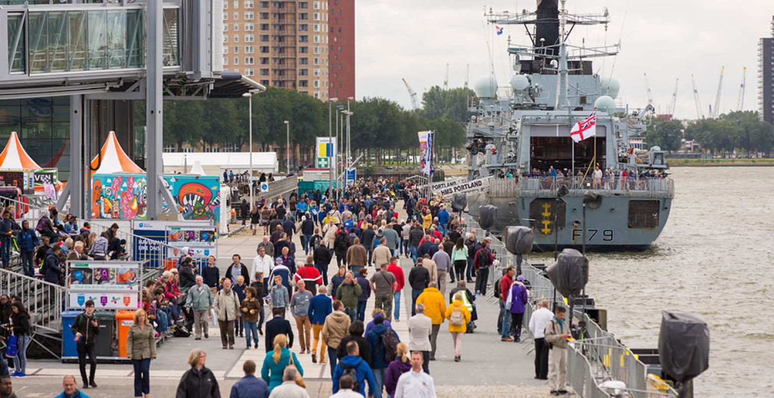 Geniet van alles wat de Rotterdamse haven te bieden heeft tijdens de Wereldhavendagen. Fotograaf: Anne Reitsma Fotografie.