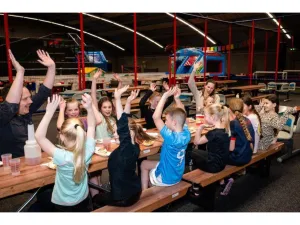 Gezellig hier je feestje vieren. Foto: Indoorpretpark Maassluis