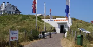 Reportage: volg de onzekere reis van de Engelandvaarders Museum Engelandvaarders zit in een ondergrondse bunker, onderdeel van de Atlantikwall. Foto: DagjeWeg.NL