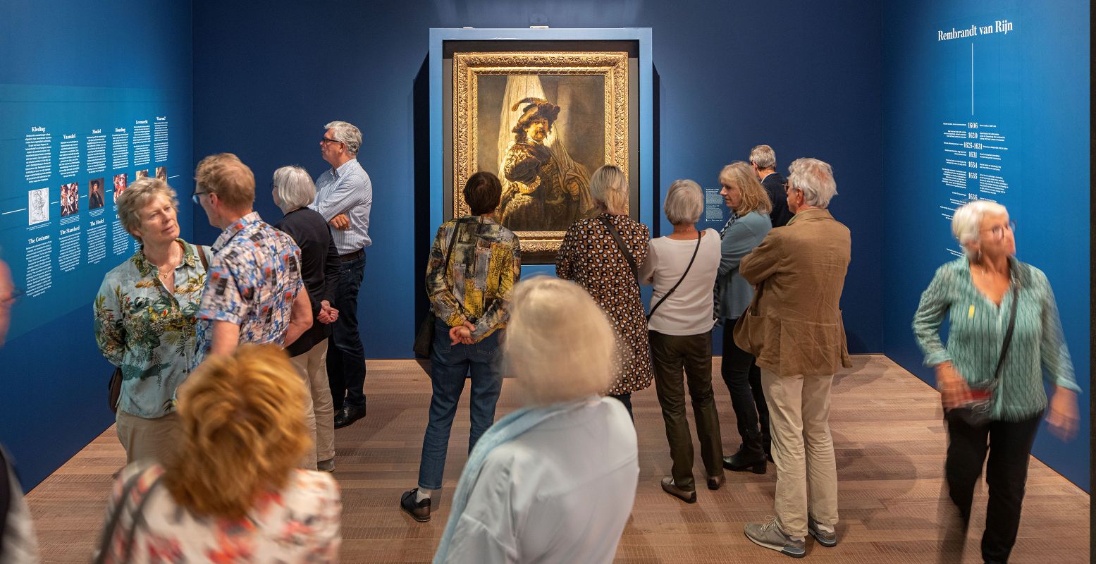 In het Stedelijk Museum Alkmaar trok De Vaandeldrager van Rembrandt al veel bezoekers. In 2022 bezochten in totaal 58.592 mensen dit museum, mede dankzij De Vaandeldrager. Foto: Stedelijk Museum Alkmaar