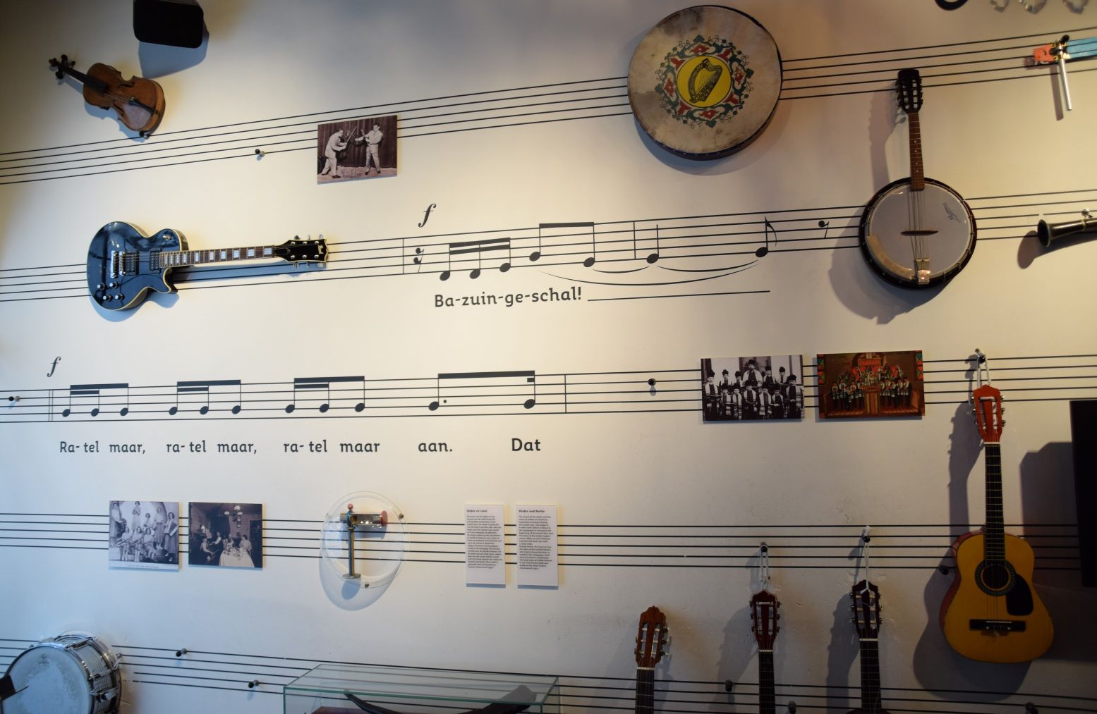 In de muziekkamer kun je zelf muziek maken. Foto: DagjeWeg.NL