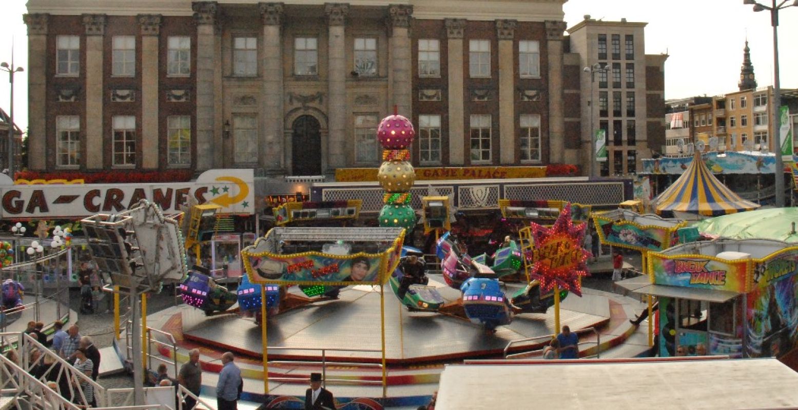 Kermis! Foto: Koninklijke Vereeniging voor Volksvermaken