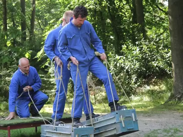 Ga de strijd aan met je zelfgemaakte voertuig. Foto: De Spelerij. Ga de strijd aan met je zelfgemaakte voertuig. Foto: De Spelerij.