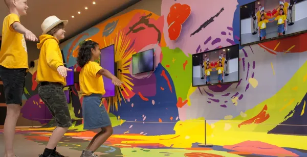 De tentoonstelling die écht leuk is voor kinderen: de Kinderbiënnale