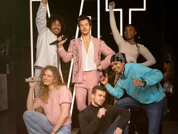 Wegzwijmelen bij hunk Harry Styles. Foto: Madame Tussauds