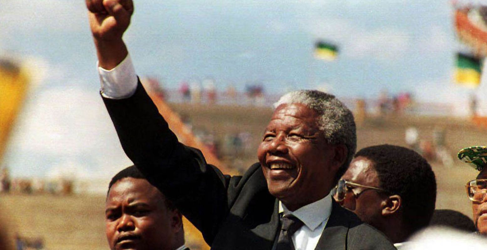 Mandela: Walter Dhladhla / Staf / Getty Images, 1995