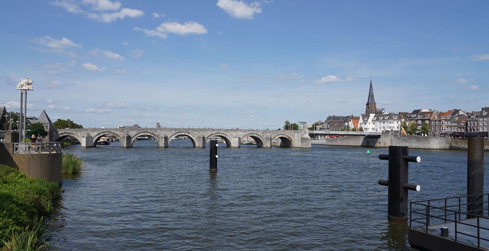 De Sint Servaasbrug over de Maas. Foto: André Löwenthal