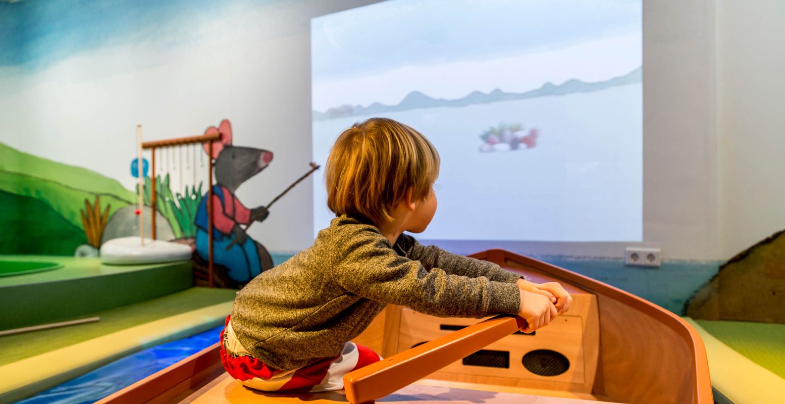 Kinderen vermaken zich de hele dag met interactieve spellen en mooie tentoonstellingen. Foto: Kinderboekenmuseum © Sarah Dona
