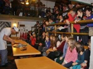 Woon een demonstratie bij. Foto: Nederlands Bakkerijmuseum