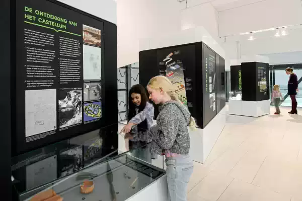 Expo: De Creatie van Castellum Hoge Woerd Foto geüpload door gebruiker Waterlinie Evenement