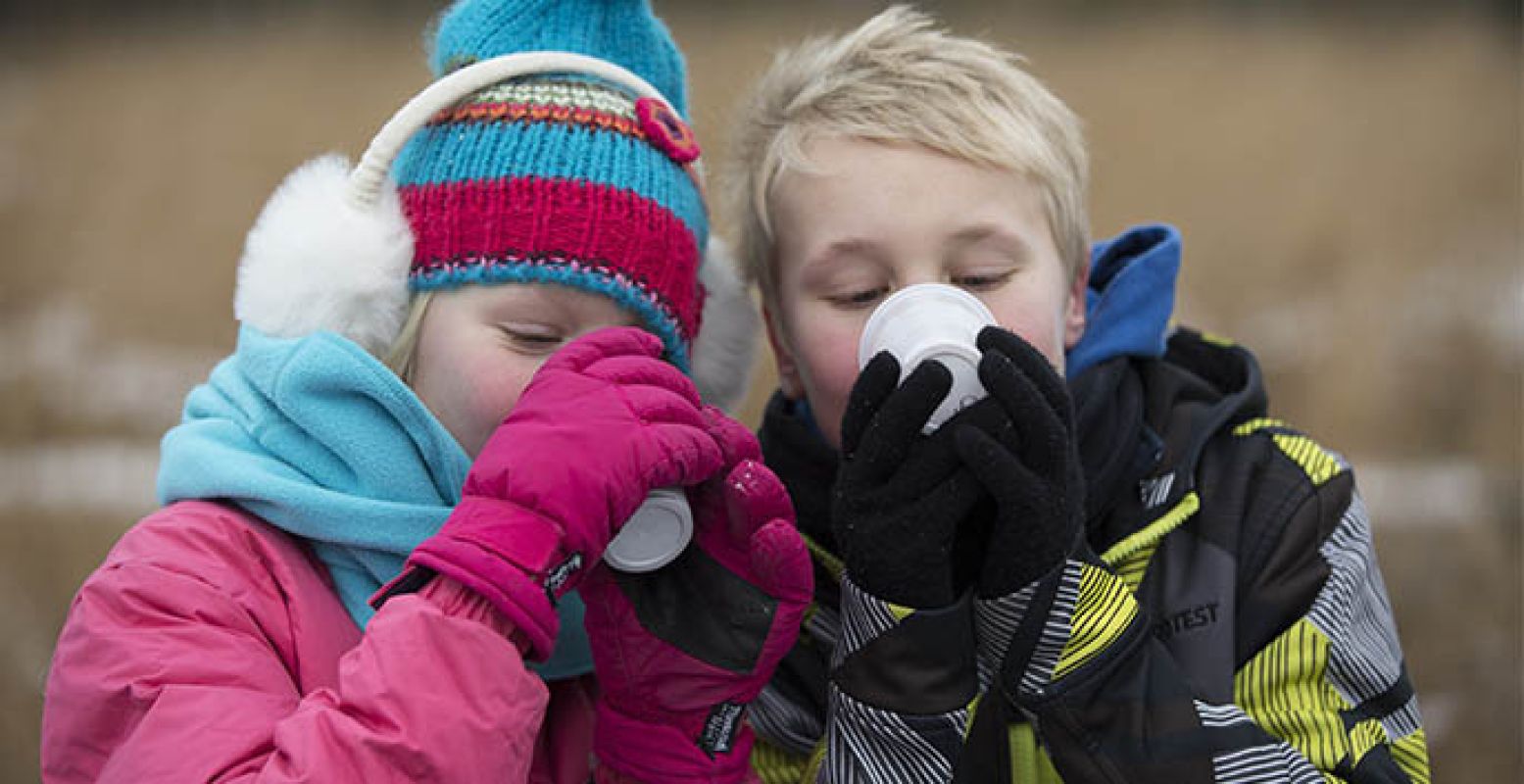 Een Warm Welkom op de eerste zondag van het nieuwe jaar: kom chocolademelk drinken met de boswachter! Foto: Natuurmonumenten