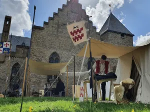 Middeleeuws Kampement Middeleeuws Kampement. Fotograaf: Kasteel Radboud