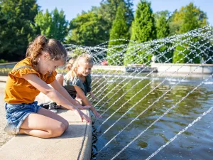 Ook kinderen beleven veel plezier. Foto: Kasteeltuinen Arcen © Laurens Eggen