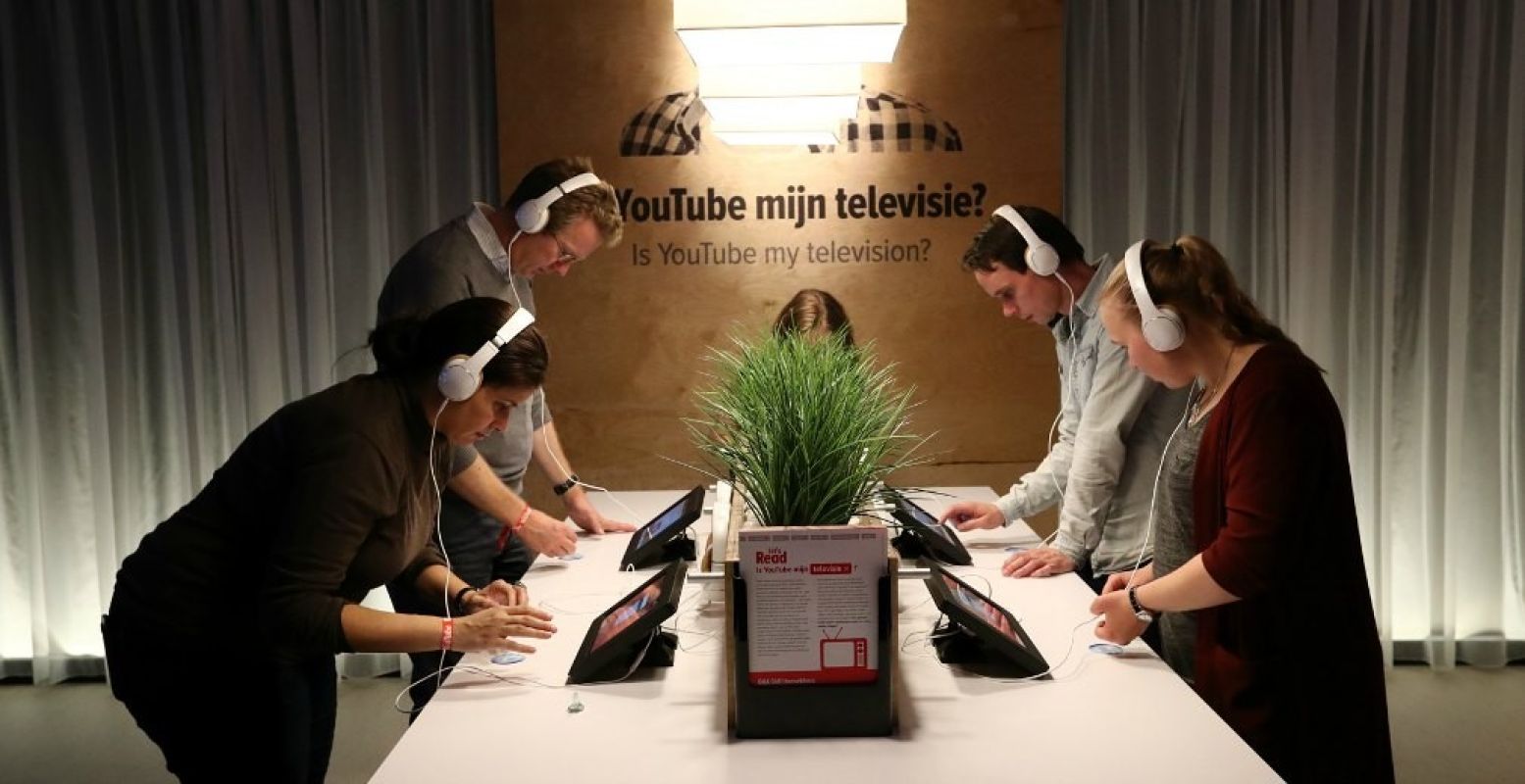 In de challenges denk je na over de impact van YouTube op jouw leven. Foto: © Beeld en Geluid