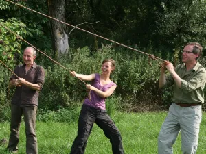 Daag elkaar uit tijdens een survivalwedstrijd! Foto: Outdoorpark SEC Almere