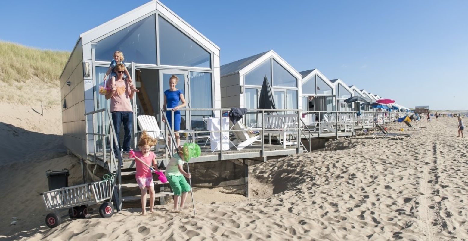 Slapen aan het strand bij Julianadorp, hoe gaaf is dat? Foto: Landal