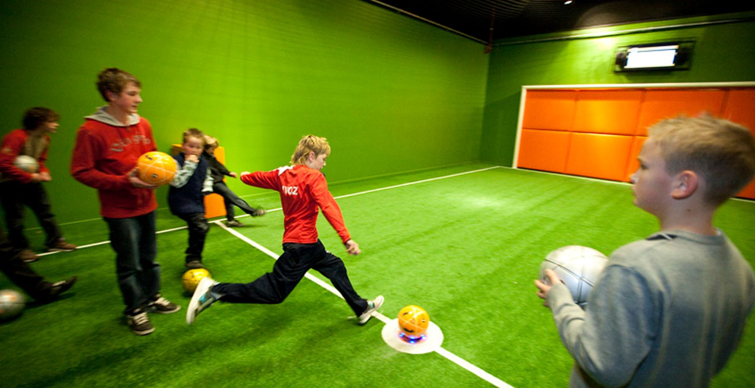 Er zijn allerlei leuke activiteiten voor kinderen. Foto: The Football Factory