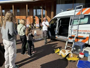 Rondleidingendag Dierenambulance Den Haag Foto: Stichting Dierenhospitaal en Ambulancedienst 's-Gravenhage e.o.