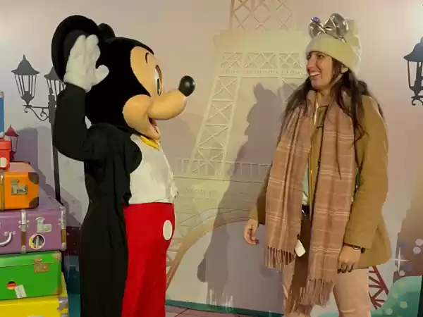Disneyland® Paris Ontmoet hét icoon van Disney: Mickey Mouse. Foto: kaylee.haar.wereld © DagjeWeg.NL