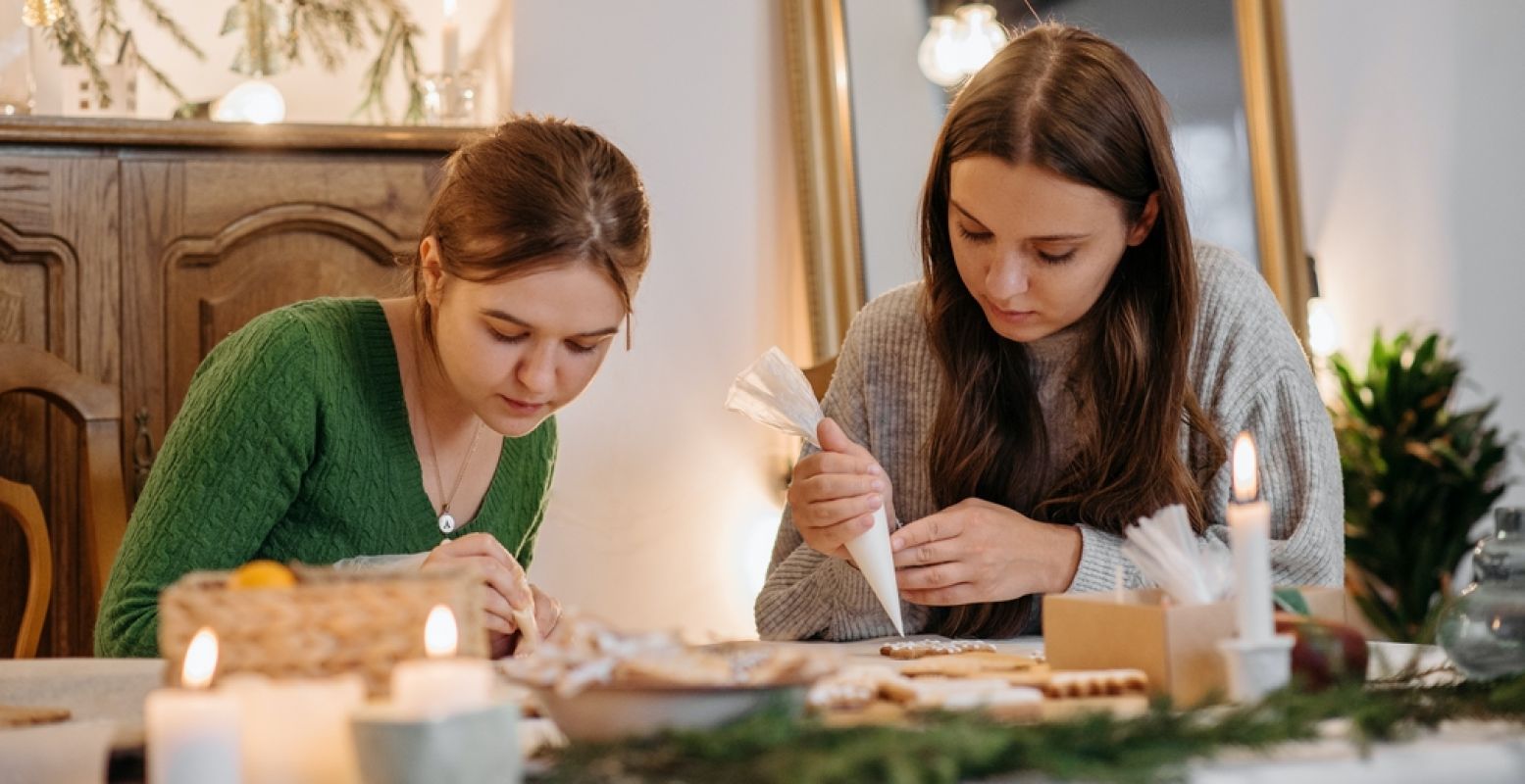 Ga thuis aan de slag voor sint of kerst met een online workshop. Foto:  Pexels.com 