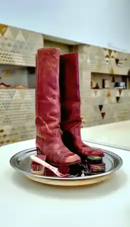 Leer je schoenen verzorgen in het gratis Take Care cafe. Foto: Schoenenkwartier Leer je schoenen verzorgen in het gratis Take Care cafe. Foto: Schoenenkwartier