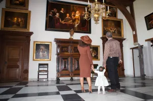 Ontdek de kunst in het kasteel. Foto: Kasteel Muiderslot