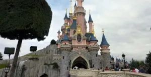 Enorme uitbreiding voor Disneyland Parijs