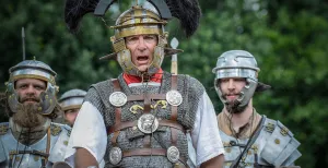 De zomerweken van Archeon: leef als een Viking, ridder of Romein