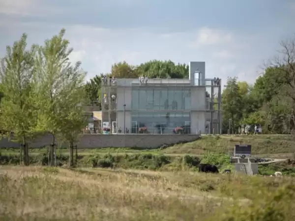 Wees welkom bij bezoekerscentrum De Wissen. Foto: Visitor Center De Wissen Wees welkom bij bezoekerscentrum De Wissen. Foto: Visitor Center De Wissen