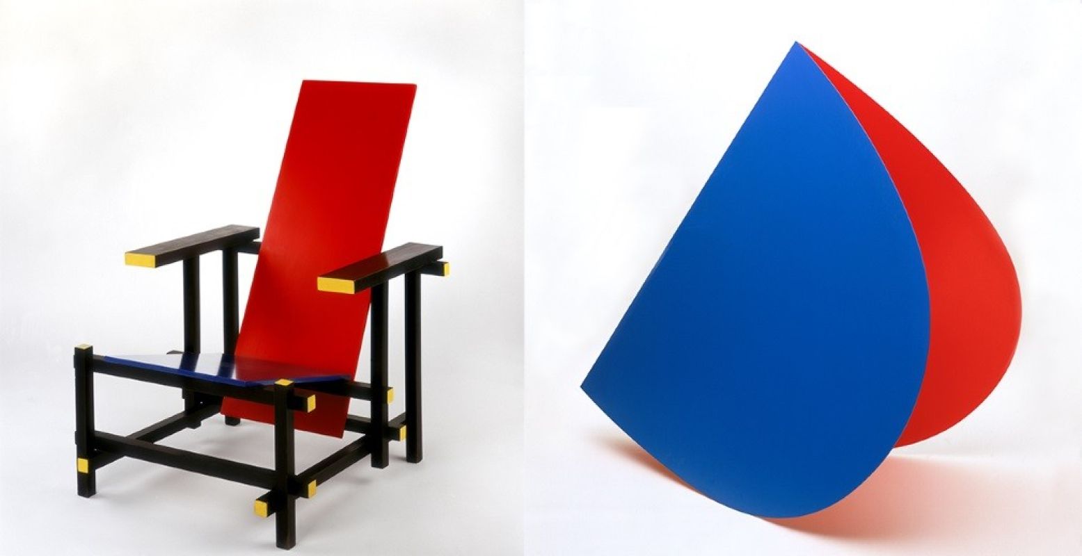 Gerrit Rietveld, Red and Blue Chair, 19191950, coll. Stedelijk Museum Amsterdam en Elsworth Kelly, Blue and Red Rocker, 1963, coll. Foto: Stedelijk Museum Amsterdam.
