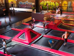 Prijsvraag: Win twee tickets voor één uur jumpen bij Play-In Utrecht